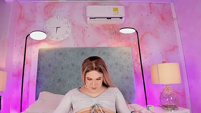 JESSI NAOMI online show from 03-19-26, 05:00