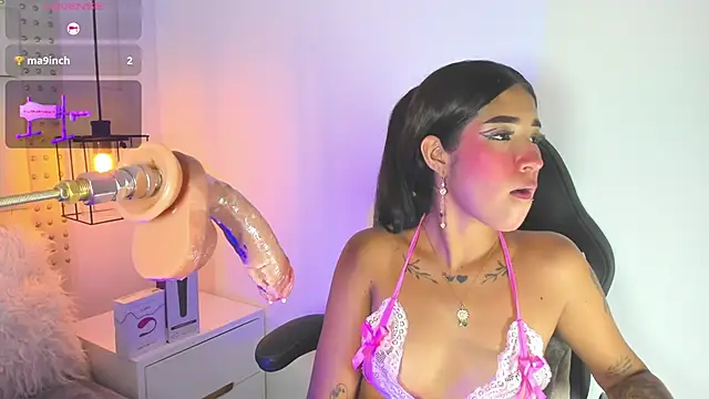 Snapshot of baby_naughty1_ chatting on 01-07-25, 04:37 baby naughty1 online show from 01-07-25, 04:37