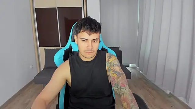 MatMalonne online show from 01-18-25, 02:44