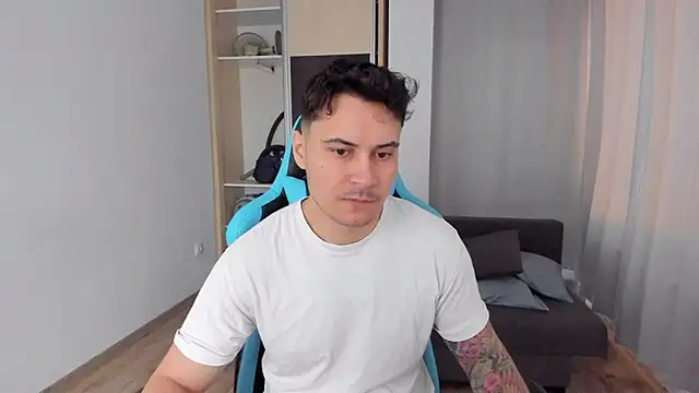 MatMalonne online show from 01-23-25, 06:06