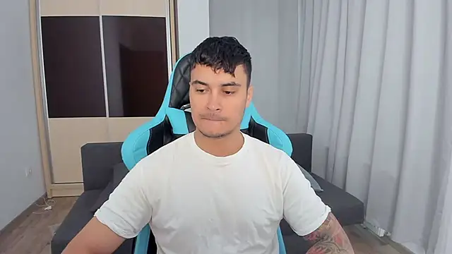 MatMalonne online show from 10-15-25, 07:08