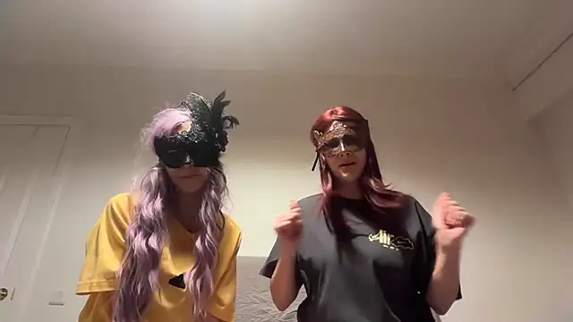 Nisaaa20003 online show from 12-16-25, 06:57