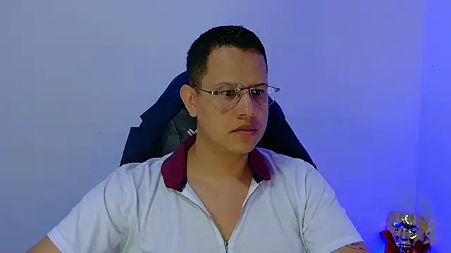 Snapshot of LiamVidal chatting on 04-13-26, 11:37 LiamVidal online show from 04-13-26, 11:37