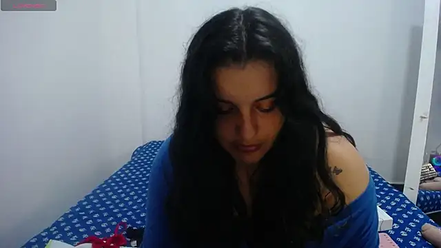 Snapshot of Laurenkenner_ chatting on 12-11-24, 10:16 Laurenkenner  online show from 12-11-24, 10:16