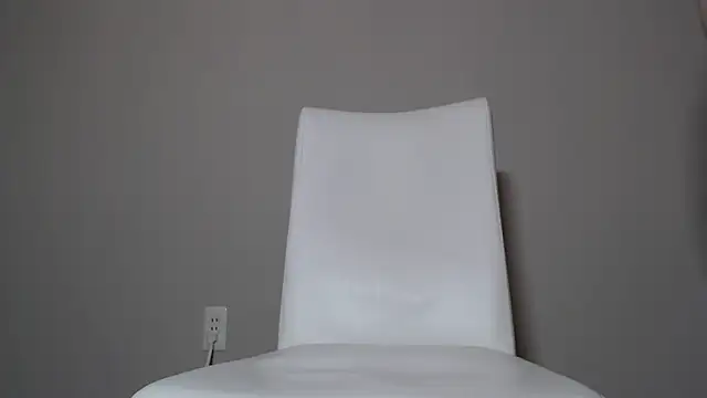 Snapshot of Hika-Channel chatting on 12-28-24, 05:23 Hika-Channel online show from 12-28-24, 05:23