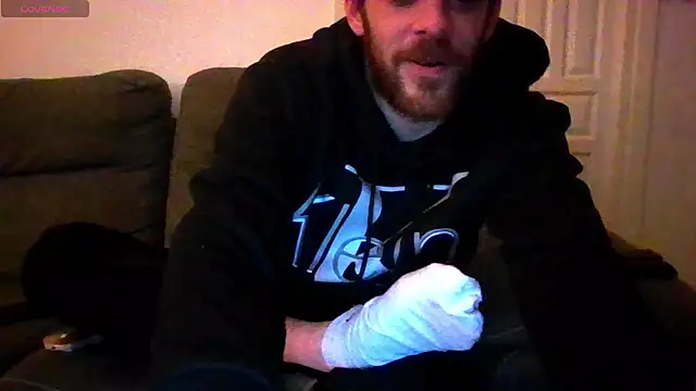 Snapshot of _NakedChef_ chatting on 01-09-26, 11:39 NakedChef online show from 01-09-26, 11:39