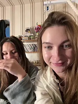 Snapshot of sweety_secret_ chatting on 10-28-25, 12:52 sweety secret  online show from 10-28-25, 12:52