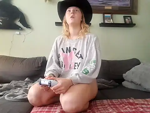 Ryan and Aurora online show from 01-15-25, 11:53