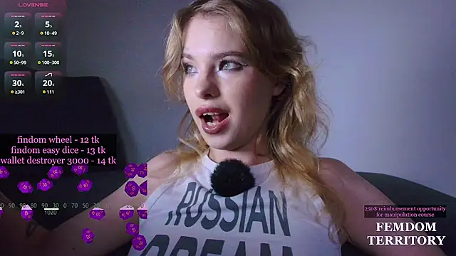 Snapshot of MisssLola chatting on 07-28-26, 06:20 MisssLola online show from 07-28-26, 06:20