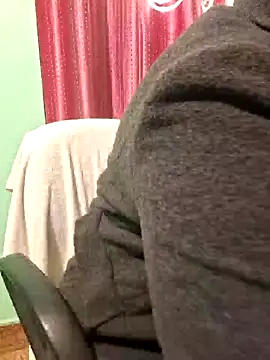 Snapshot of N-Natasha chatting on 01-09-25, 10:52 N-Natasha online show from 01-09-25, 10:52