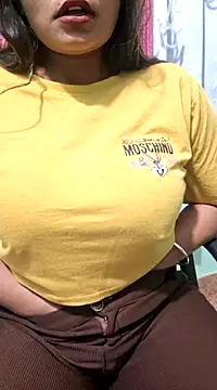 Snapshot of N-Natasha chatting on 01-26-25, 02:45 N-Natasha online show from 01-26-25, 02:45