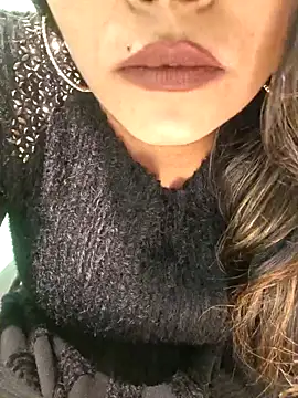 Snapshot of N-Natasha chatting on 02-06-25, 07:18 N-Natasha online show from 02-06-25, 07:18