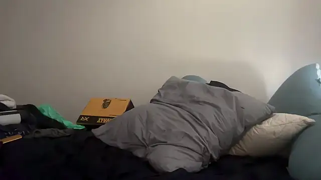 nakud4u online show from 12-18-25, 03:45