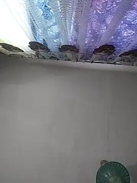 SweetLeila40 online show from 12-16-25, 06:18