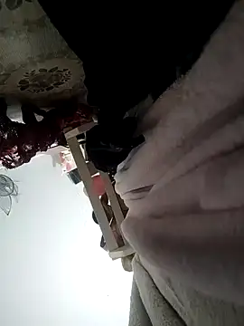 SweetLeila40 online show from 03-13-26, 09:05