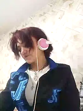 SweetLeila40 online show from 04-21-26, 01:42