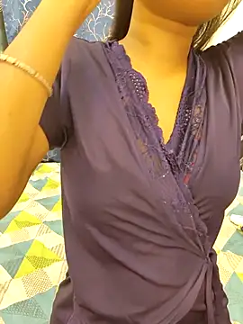 yhona darling online show from 11-30-25, 12:20