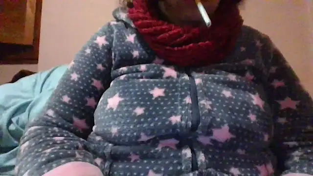 maria38xxx online show from 12-31-24, 10:23