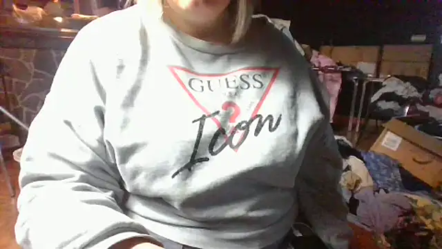 maria38xxx online show from 10-05-25, 05:00