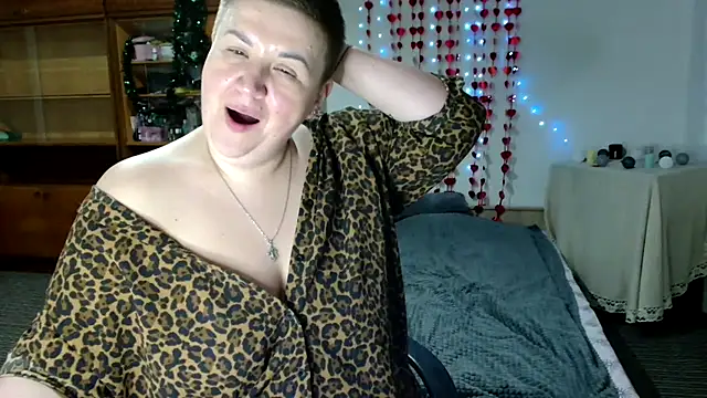 Annet1912 online show from 02-10-25, 09:15