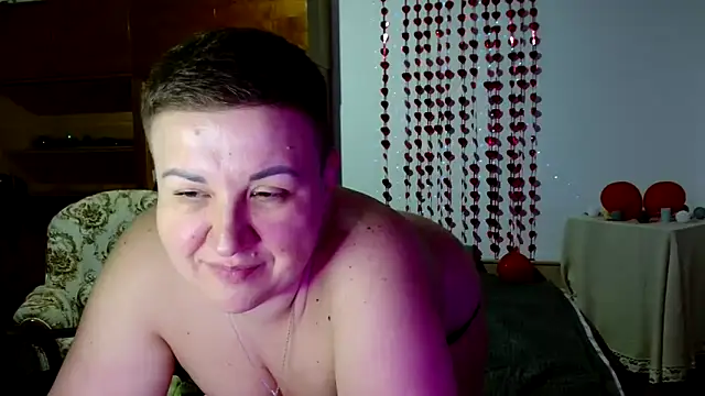 Annet1912 online show from 02-19-25, 09:25