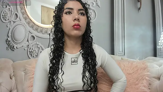 Snapshot of joselyn_sexy_ chatting on 01-22-25, 11:34 joselyn sexy online show from 01-22-25, 11:34