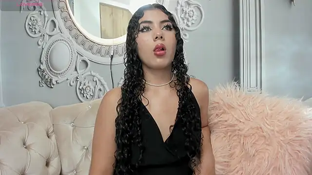 Snapshot of joselyn_sexy_ chatting on 02-06-25, 07:40 joselyn sexy online show from 02-06-25, 07:40