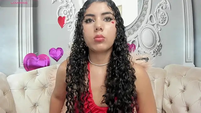 Snapshot of joselyn_sexy_ chatting on 02-14-25, 09:43 joselyn sexy online show from 02-14-25, 09:43