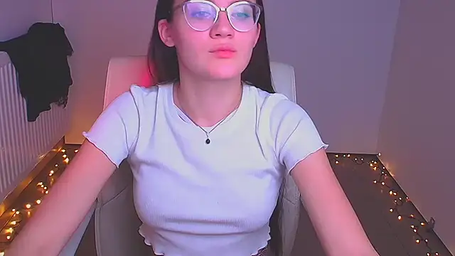 Josephine jo online show from 12-20-24, 04:42