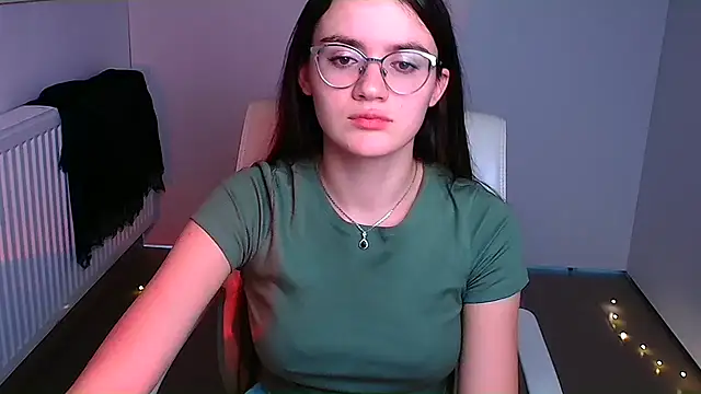 Josephine jo online show from 12-21-24, 01:26