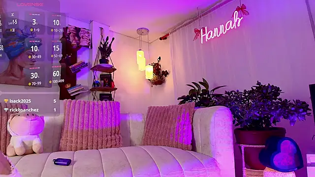 HANNAH LOVEE online show from 03-23-25, 06:16