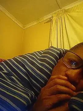 bustybillies online show from 06-10-26, 02:12