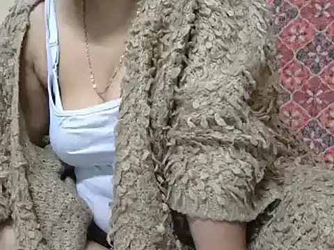 Snapshot of Cute_Kashmira99 chatting on 12-20-24, 08:01 Cute Kashmira99 online show from 12-20-24, 08:01