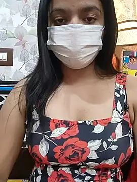 Snapshot of Myloveurvi chatting on 01-26-25, 10:02 Myloveurvi online show from 01-26-25, 10:02