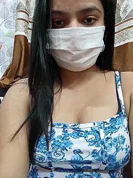 Snapshot of Myloveurvi chatting on 03-17-25, 02:01 Myloveurvi online show from 03-17-25, 02:01