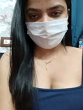 Snapshot of Myloveurvi chatting on 09-08-25, 02:49 Myloveurvi online show from 09-08-25, 02:49