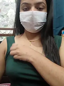 Snapshot of Myloveurvi chatting on 09-25-25, 12:53 Myloveurvi online show from 09-25-25, 12:53