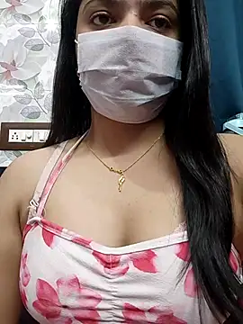 Snapshot of Myloveurvi chatting on 10-21-25, 08:48 Myloveurvi online show from 10-21-25, 08:48