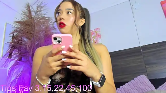 Martina Miiller online show from 10-26-25, 01:28