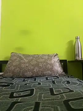 Snapshot of SinfulSensation chatting on 03-06-25, 01:16 SinfulSensation online show from 03-06-25, 01:16