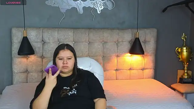 Laia and Aloby online show from 01-08-26, 10:12