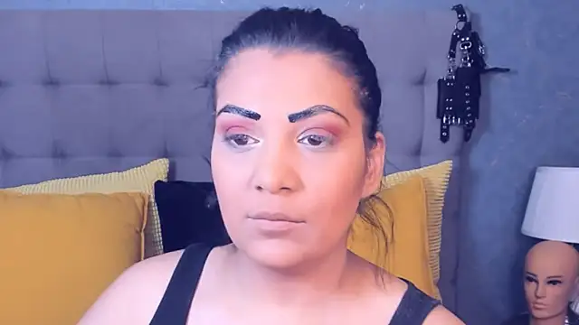 AmyCubes online show from 04-22-26, 03:57