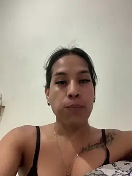 Emiily Miller online show from 12-15-24, 09:42