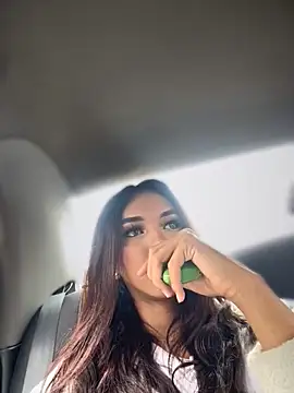 Nikol Rang   online show from 10-29-25, 06:42