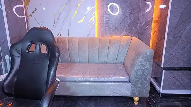 Snapshot of Violeth_b chatting on 11-22-25, 12:48 Violeth b online show from 11-22-25, 12:48