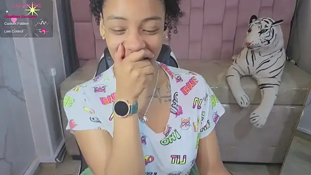 Violeth b online show from 03-10-26, 01:16