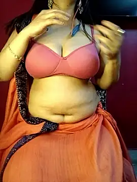 Snapshot of payal9038 chatting on 11-16-25, 02:22 payal9038 online show from 11-16-25, 02:22