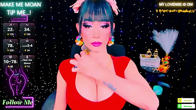 Snapshot of TwittyGirL9inch_exotic chatting on 01-18-26, 09:46 TwittyGirL9inch exotic online show from 01-18-26, 09:46