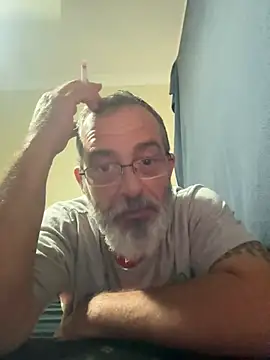 Snapshot of ausbod chatting on 01-04-25, 02:56 ausbod online show from 01-04-25, 02:56