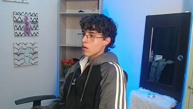 Jeam hot online show from 01-15-25, 01:02